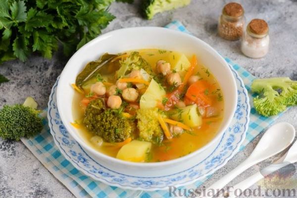 Овощной суп с брокколи и нутом