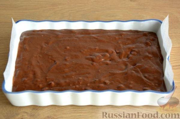 Влажный шоколадный пирог на кефире, с изюмом